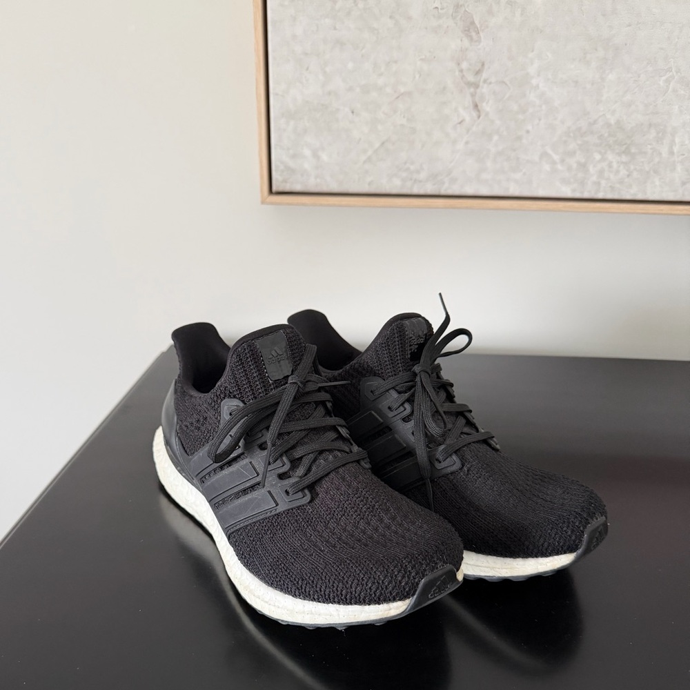 adidas ULTRABOOST 4.0 DNA Sneakers